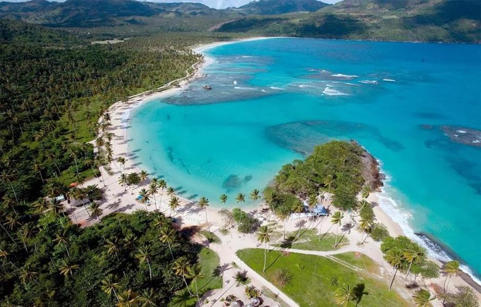 Hostel La Ballena Backpacker Las Galeras Εξωτερικό φωτογραφία